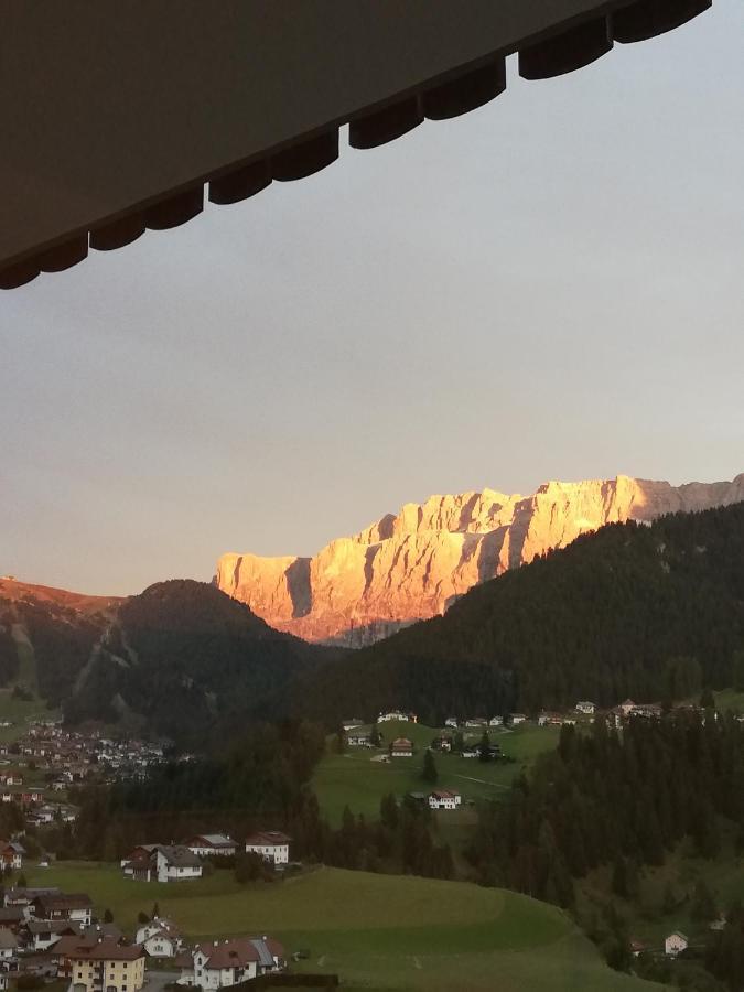 Pension Dolomieu Santa Cristina Val Gardena Exteriér fotografie